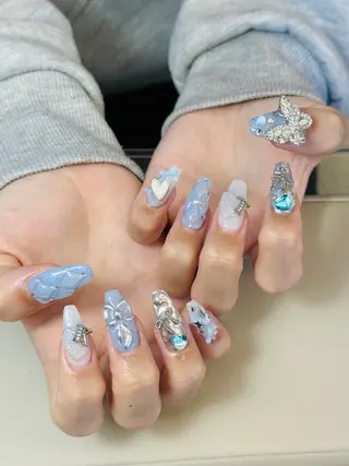 ネイル Luxe Nailのネイルデザイン