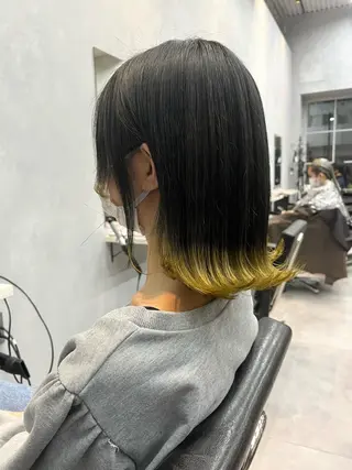 ミディアム カラー tomoka 推しカラーのヘアスタイル