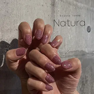 ネイル マツエク・マツパ アイブロウ beautyroom Naturaのネイルデザイン