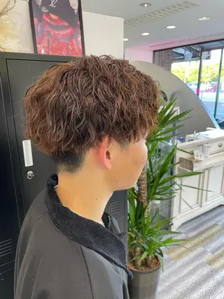 ショート パーマ メンズ 【メンズ特化】岩瀬 武【メンズパーマ】のヘアスタイル