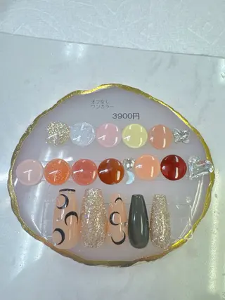 ネイル クイーンズネイル銀座所属・中山 芳美のネイルデザイン