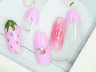 ネイル ErmieuxGinza所属・エルミュー 【銀座】のネイルデザイン