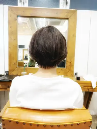 ショート newline銀座所属・銀座ショート/ 大人ショート/金子涼のヘアスタイル