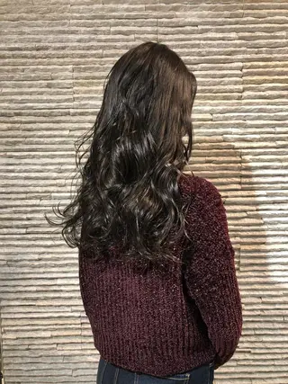 ロング カラー ヘアアレンジ 嶋田 ゆきのヘアスタイル