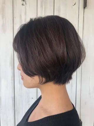 ショート カラー MOLLA 浅香山店所属・谷口ゆめ/縮毛矯正/ カット/美眉ワックスのヘアスタイル