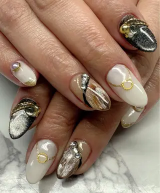 ネイル M.N_ nailのネイルデザイン