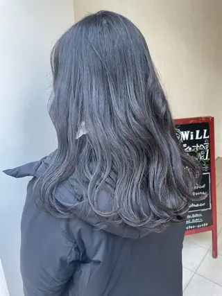 ロング カラー 朝尾 愛花のヘアスタイル