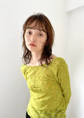 ミディアム カラー 榛地 渉馬のヘアスタイル