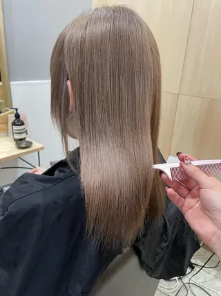 ミディアム カラー miloc那覇 MIKUのヘアスタイル