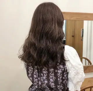 ロング パーマ tete nico所属・似合わせ/ヘアカラー nanami🌸のヘアスタイル