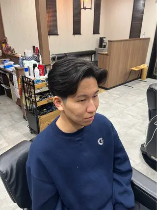 セミロング 銀座マツナガ所属・大平 豪のヘアスタイル