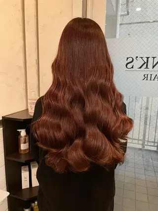 ロング カラー タニ トモのヘアスタイル