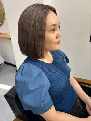 ミディアム カラー CARICIA 白木 由里加のヘアスタイル