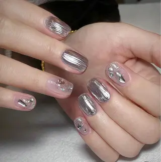 ネイル 💅E•U•B NAIL🌹所属・横浜市中区曙町 ネイルE·U·Bのネイルデザイン