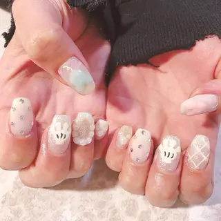 ネイル VIOLUS所属・VIOLUS 関目のネイルデザイン