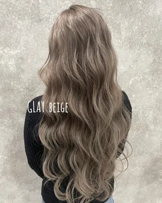 ロング カラー Nino(ニーノ)所属・にしき さんのヘアスタイル