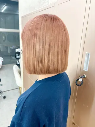 ショート Hazuki レイヤー/艶カラーのヘアスタイル