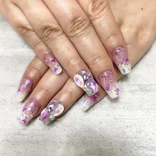 ネイル Rire_eye+beauty_nail所属・Rire_ nail_yukiのネイルデザイン