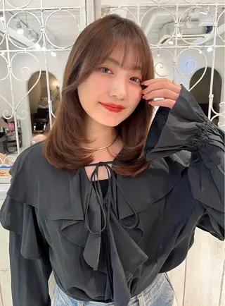 セミロング カラー 【韓国ヘア×透明感 カラー】笹谷 莉未のヘアスタイル