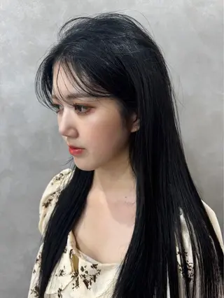 カラー 中尾 未来のヘアスタイル