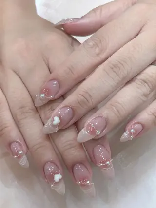 ネイル VIVIAN リサのネイルデザイン