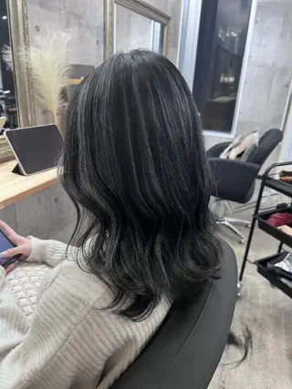 ミディアム サニーサイド大名 ダブルカラー髪質改善のヘアスタイル