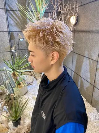 ショート カラー 酸スト/フェザー パーマ/三谷海斗のヘアスタイル