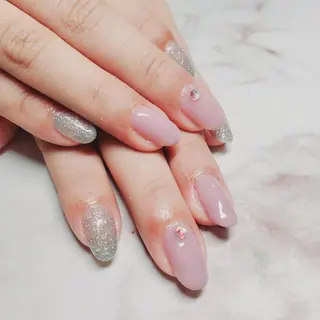 ネイル ネイルサロンベルティ .ひとみのネイルデザイン