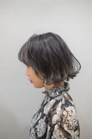ショート カラー ハイトーンカラー RYUのヘアスタイル