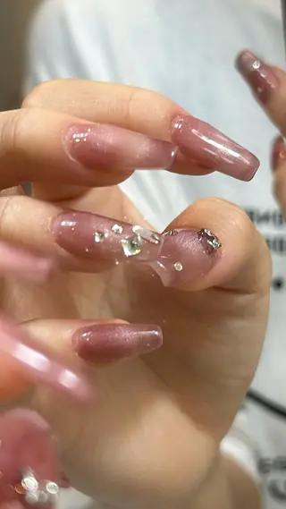 ネイル hinata池袋 🌙WOLTOKYOのネイルデザイン