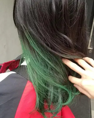 ロング La fith hair 池袋店所属・🔴赤み消し/ 艶カラー落合　優🔴のヘアスタイル