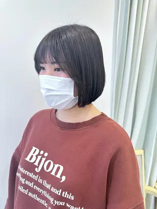 ショート カラー ベージュ/インナー カラー🤍Rieのヘアスタイル