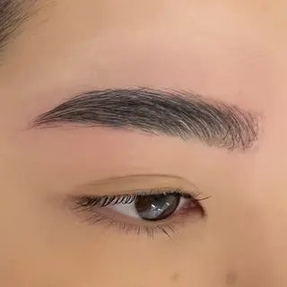 アイブロウ 🦋Code.🦋 eyelash🩵の眉毛・アイブロウイメージ
