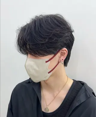ショート カラー パーマ メンズ キッズ 岩本晴佳/波巻きパー マ/フェザーパーマのヘアスタイル