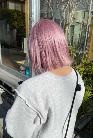 ショート カラー パーマ ヘアアレンジ ネイル マツエク・マツパ ハイトーン/ボブ 🌺Mikuのヘアスタイル