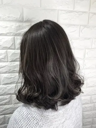ミディアム カラー 🤍透明感カラー🤍 Moeのヘアスタイル