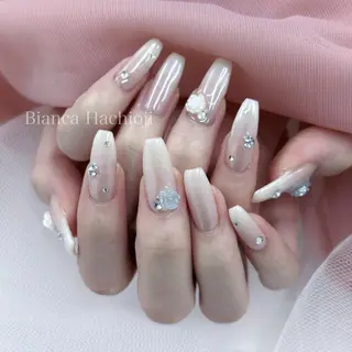 ネイル 𝑌𝑈𝑈𝐾𝐴 /ワンホン/量産型のネイルデザイン