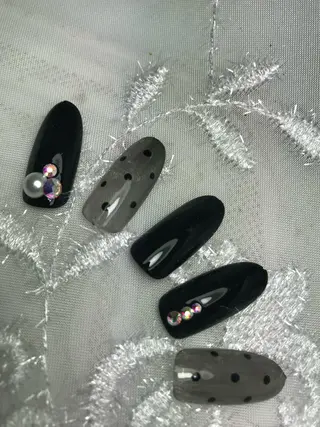 ミディアム カラー ネイル AileD'ange所属・M, masakiのネイルデザイン