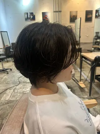 ショート パーマ 池崎 真菜のヘアスタイル
