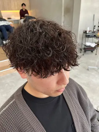 ショート パーマ メンズ 波巻きスパイラル🌀 新潟/万代/山下優のヘアスタイル