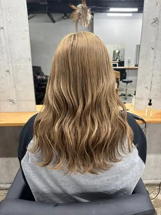 セミロング カラー mono / Manatoのヘアスタイル