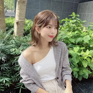 ミディアム カラー SOURCE 茨木のヘアスタイル