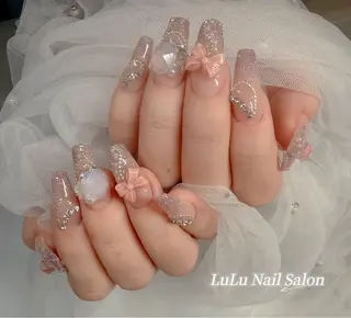 ネイル LULU Nail Salon 新宿所属・LU LU NailSalonのネイルデザイン