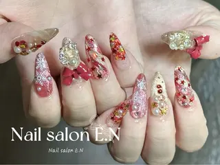 ネイル E.N🦋 長さ出し/持ち込みのネイルデザイン