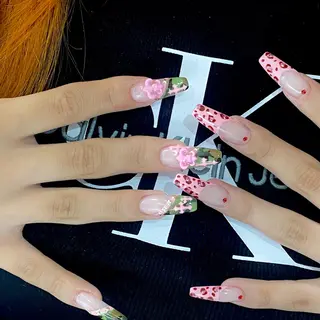 ネイル la vie  Luire所属・la vie Luire ｱｽｶのネイルデザイン