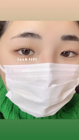 マツエク・マツパ la fith所属・rico_by ヘアとアイブロウのヘアスタイル