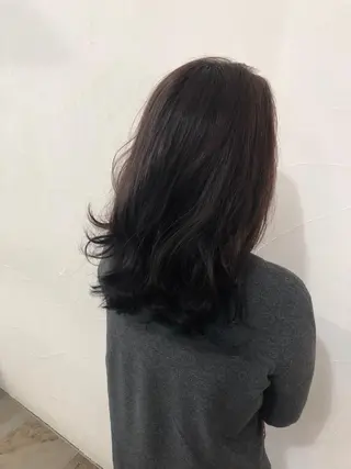 カラー 下池 紗加のヘアスタイル