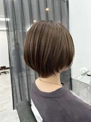 ショート TELA HAIR 大網店所属・TELAHAIRマネ ージャー島袋昂也のヘアスタイル
