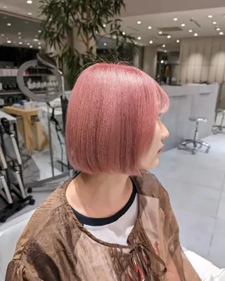 ショート カラー 🫧暖色愛され透明感 🍒カラー千優のヘアスタイル