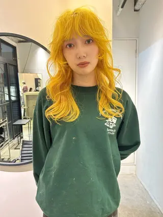 ロング カラー Loom.所属・村上雅人 ナチュラルモードのヘアスタイル